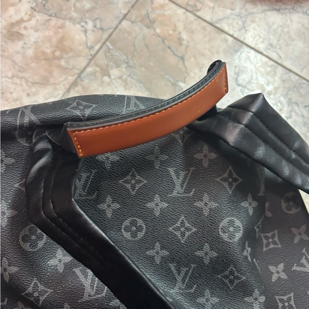 Louis Vuitton Monogram Backpack - Picture 3 of 4